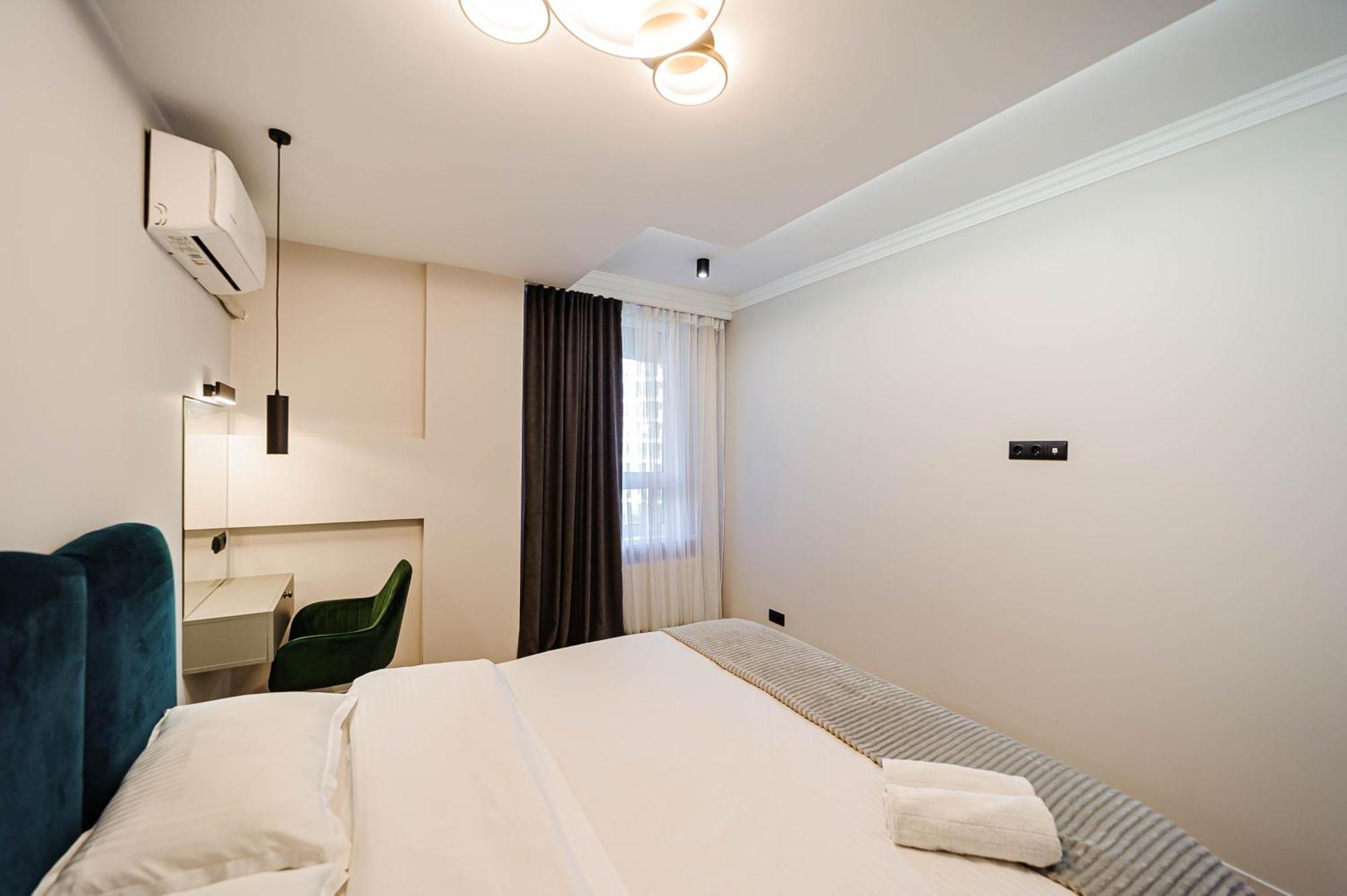 Luxury Oasis Flat דירה צ'יסינאו